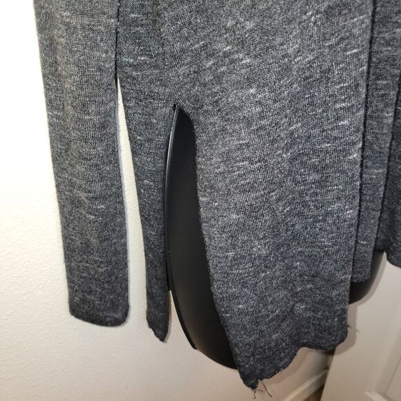 Wilfred Sherbrooke asymmetric hem sweater size xs - Picture 3 of 6